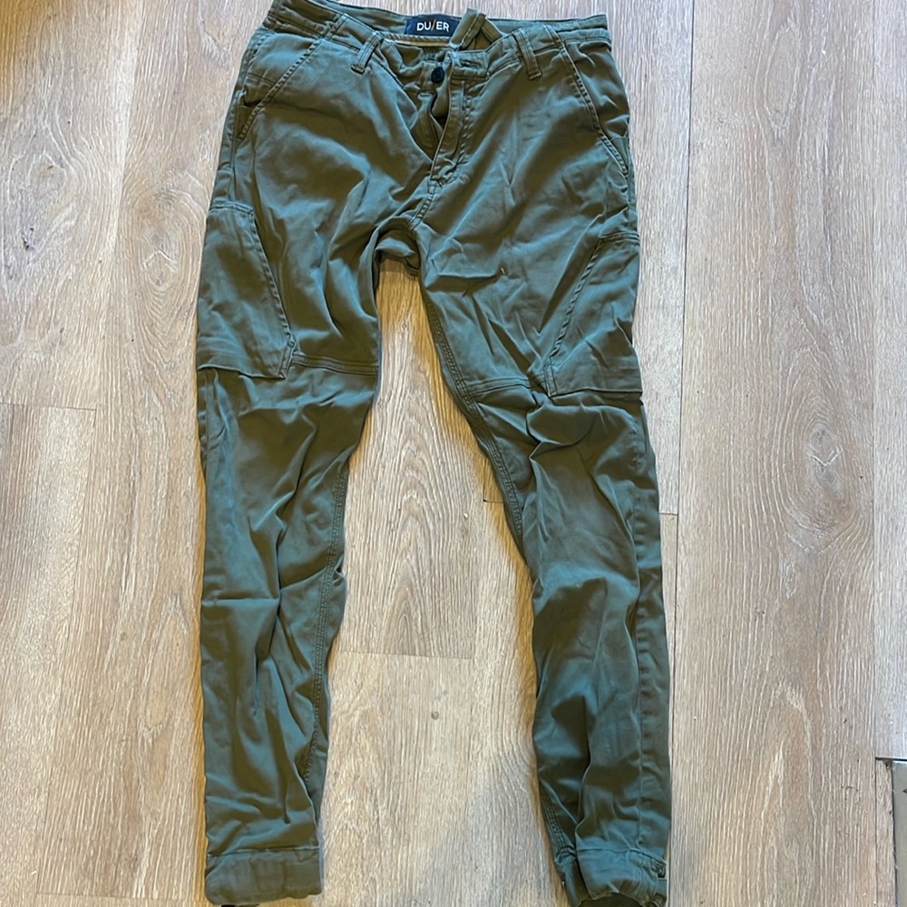 Du/er men’s pants, bleach stain, but still a lot of life in them 32x32